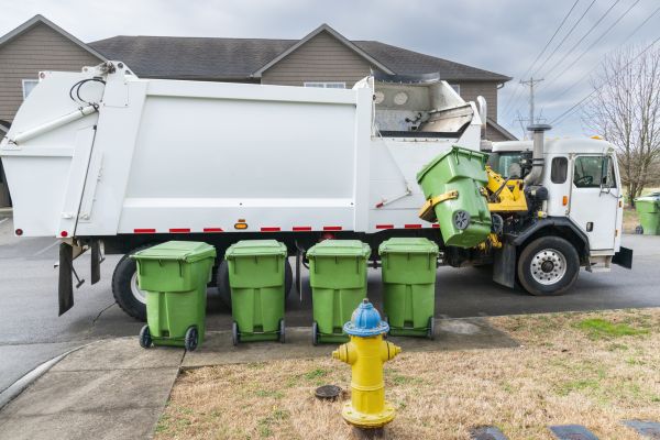 Rubbish Disposal Service in Lehigh Acres