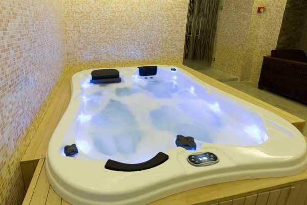 Spa Disposal in Lehigh Acres
