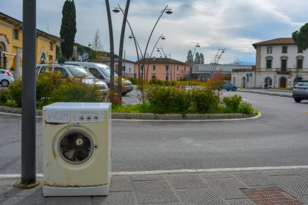 Washing Machine Removal in Lehigh Acres