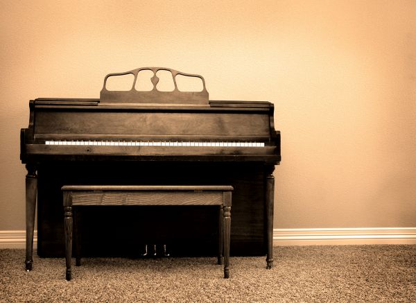 Piano Disposal Service in Lehigh Acres