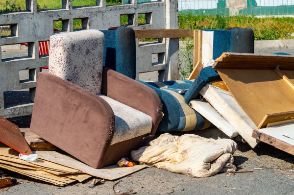 Outdoor Furniture Disposal in Lehigh Acres